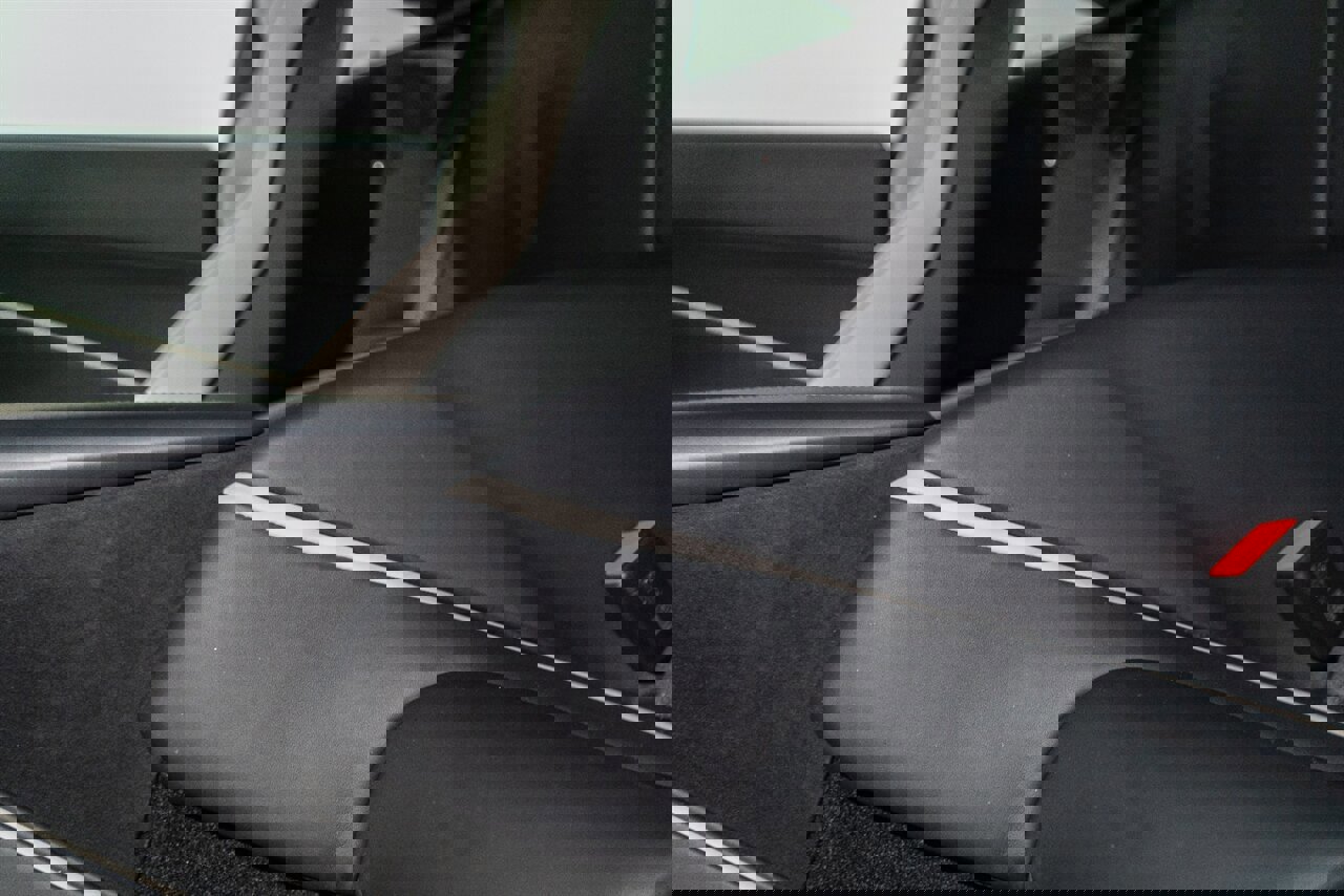 Used 2021 Ferrari Roma image 22