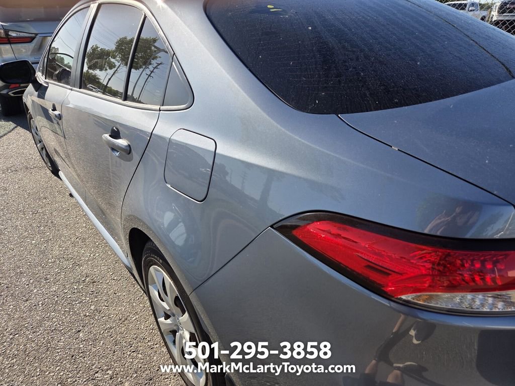 Used 2020 Toyota Corolla LE FWD image 8