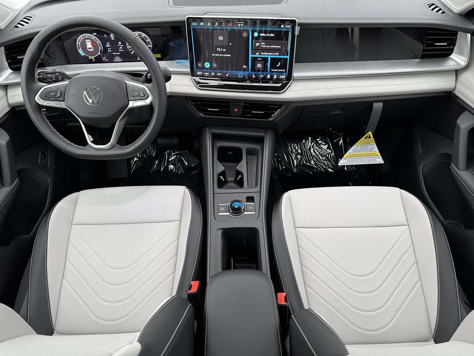 New 2026 Volkswagen Tiguan SE FWD image 11