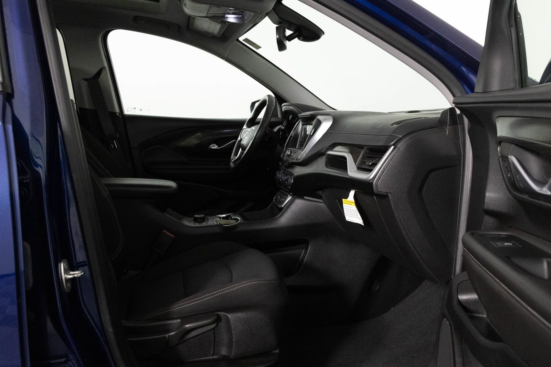 Certified 2022 GMC Terrain SLE w/ Driver Convenience Package image 40