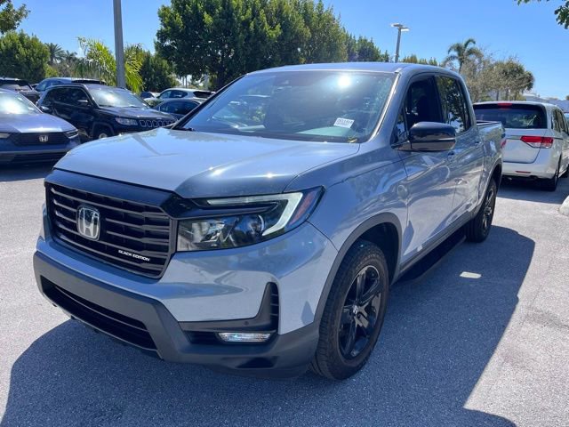 Used 2023 Honda Ridgeline Black Edition image 2