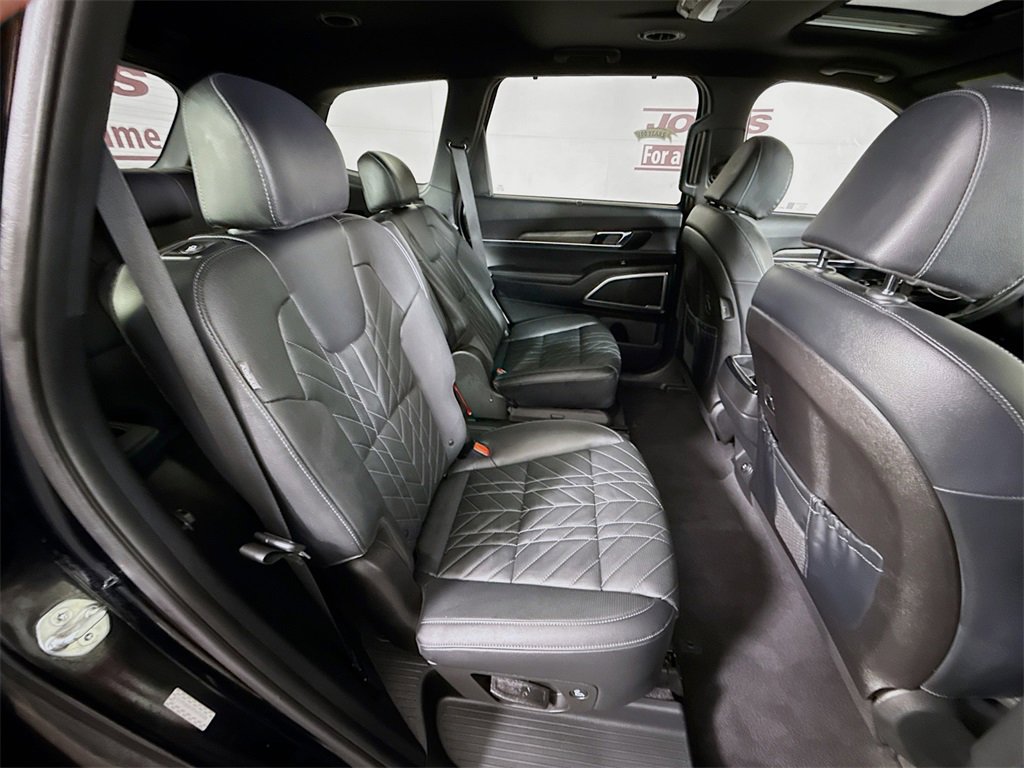 Used 2023 Kia Telluride EX X-Line image 33