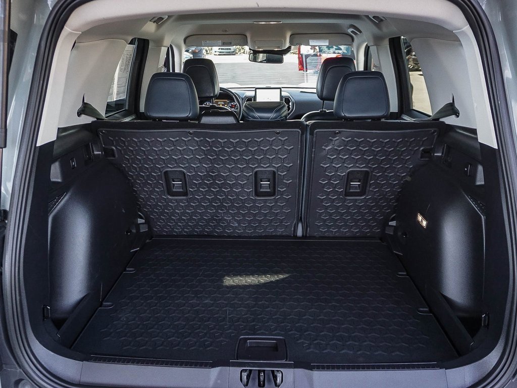 Used 2024 Ford Bronco Sport Outer Banks w/ Tech Package image 25