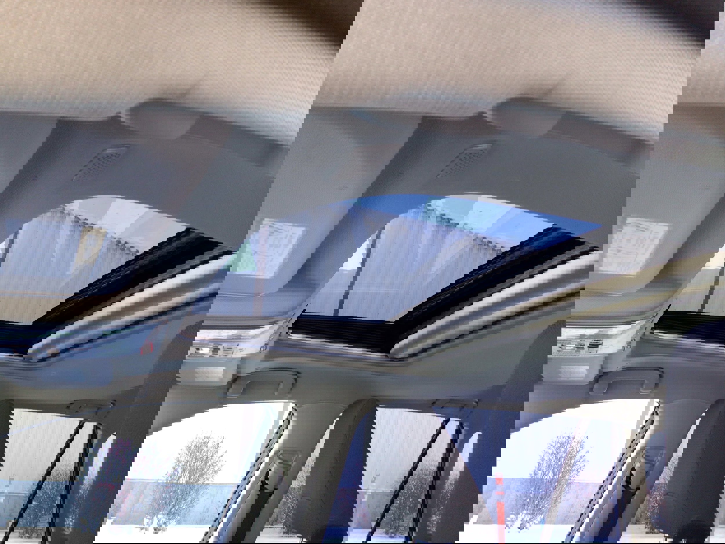 Used 2023 Toyota RAV4 XLE image 25