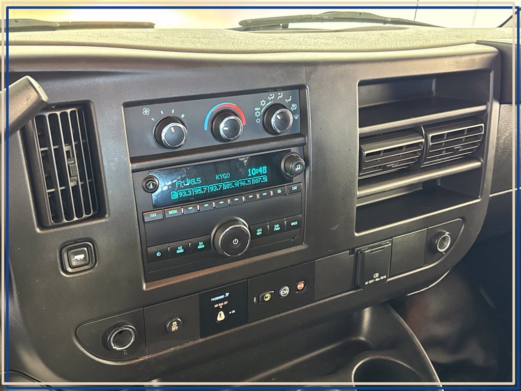 Used 2020 GMC Savana 2500 w/ Driver Convenience Package RWD image 23