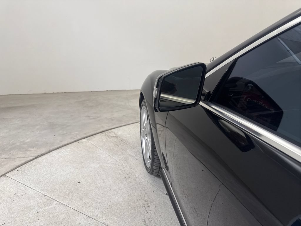 Used 2011 Mercedes-Benz S 550 image 18