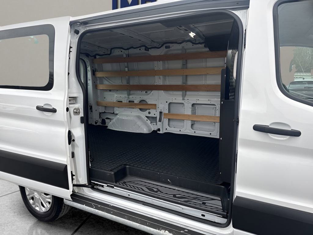 Used 2024 Ford Transit 250 Low Roof w/ Exterior Upgrade Package RWD image 21