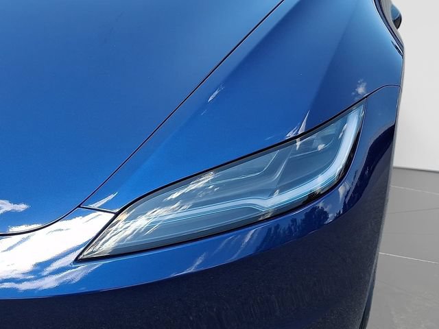 Used 2024 Tesla Model 3 Long Range RWD image 9