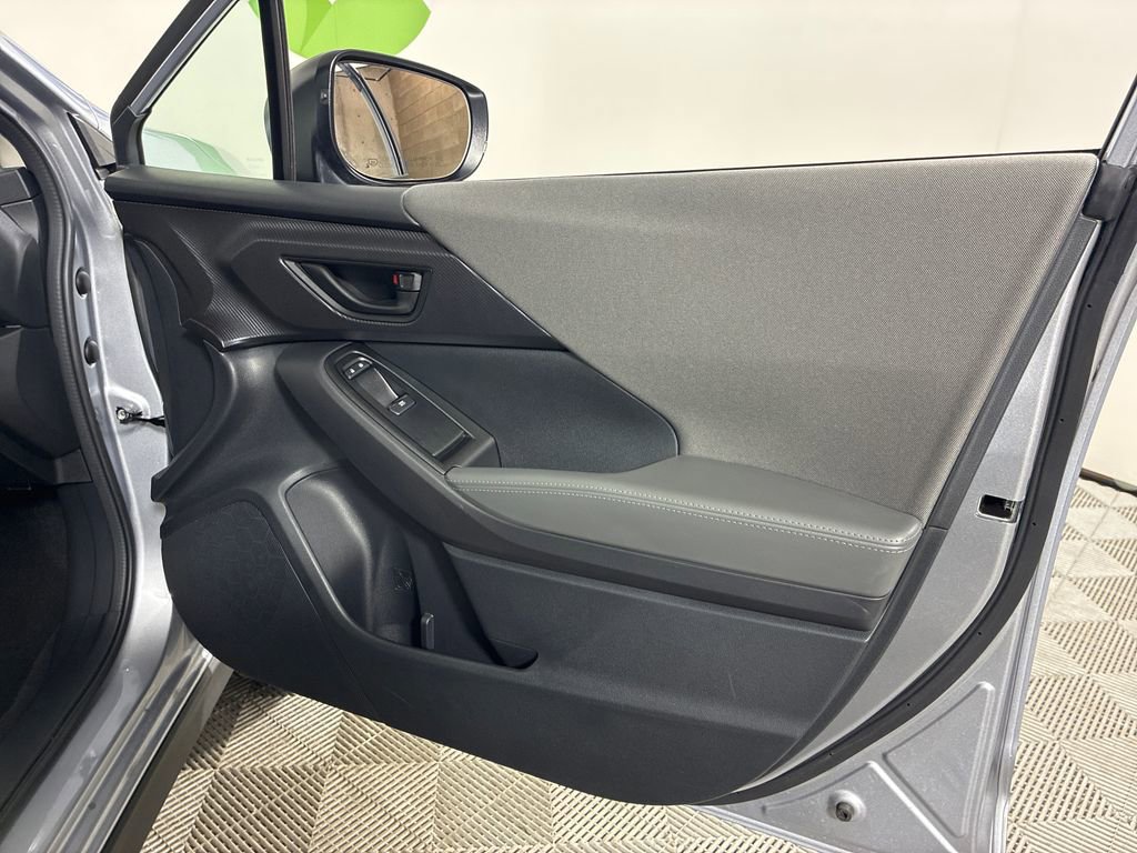 Used 2026 Subaru Crosstrek 2.0i Premium image 34