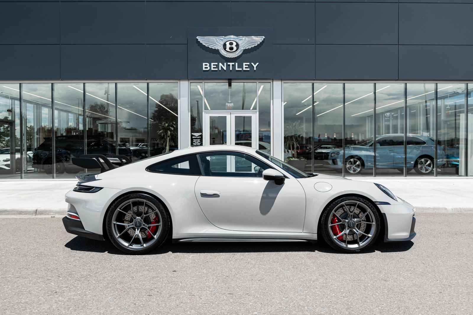 Used 2024 Porsche 911 GT3 RWD image 14