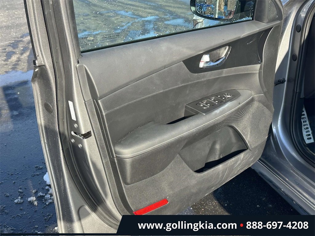 Certified 2024 Kia Forte GT-Line w/ GT-Line Premium Package image 13