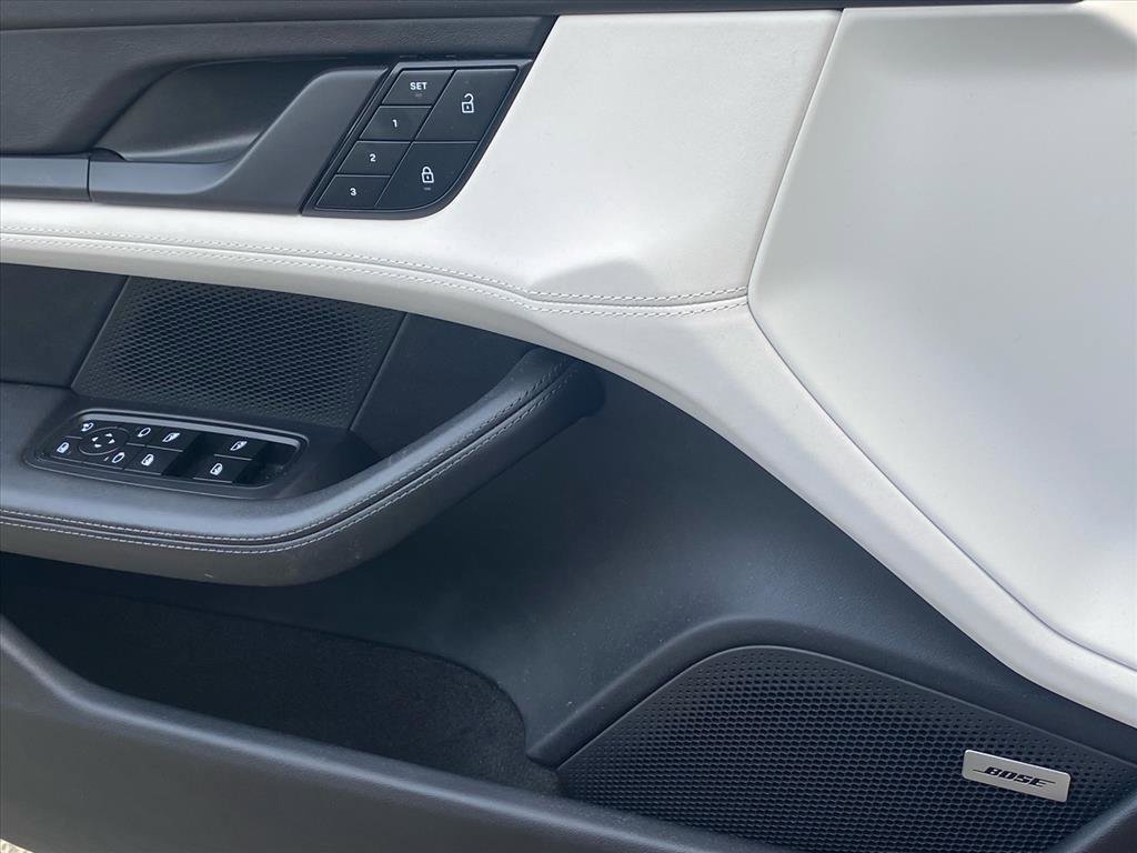 Used 2023 Porsche Taycan GTS w/ Premium Package (P6U) image 21