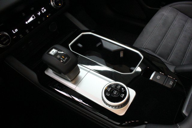 New 2026 Mitsubishi Outlander SE AWD/4WD image 14