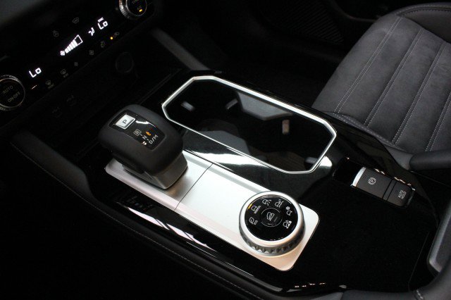 New 2026 Mitsubishi Outlander SE AWD/4WD image 14