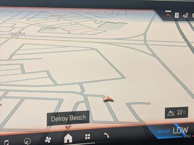 Used 2026 BMW X5 sDrive40i image 13