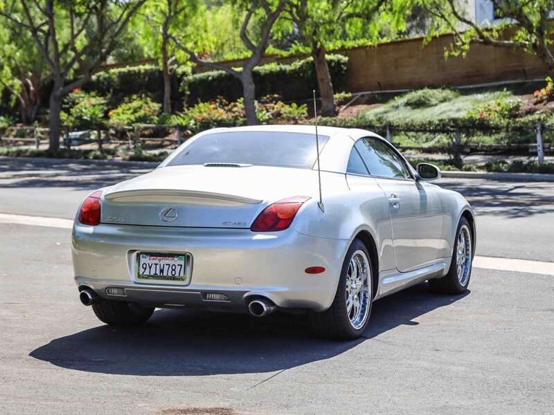 Used 2002 Lexus SC 430 Convertible RWD image 5