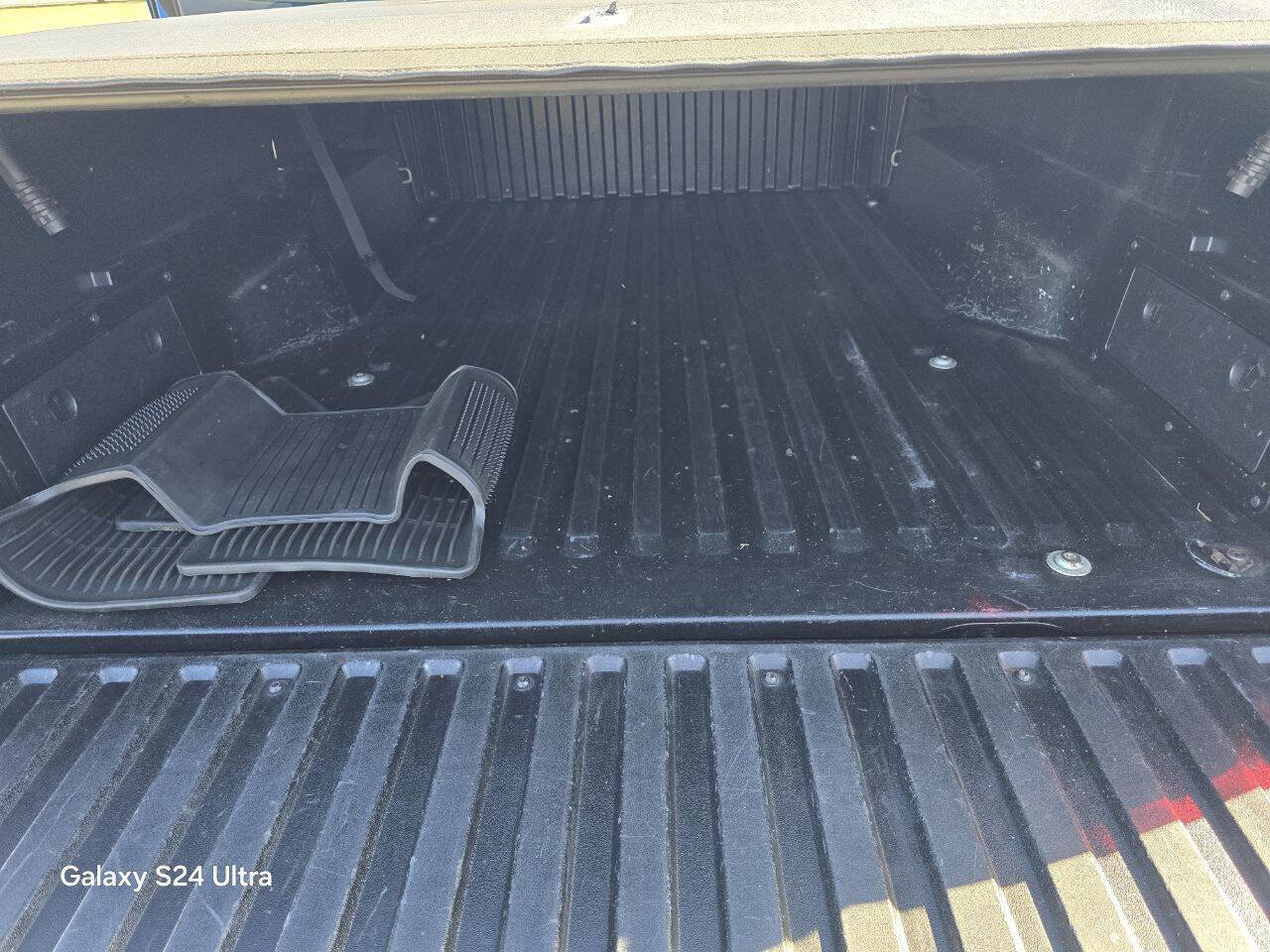 Used 2017 Toyota Tacoma TRD Sport image 30