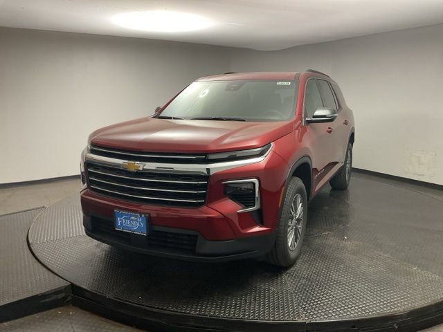 New 2026 Chevrolet Traverse LT w/ LPO, Floor Liner Package image 3