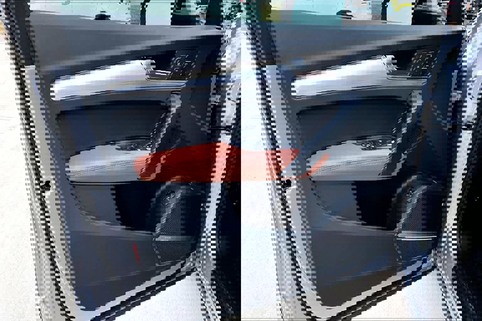 Certified 2024 Audi Q5 2.0T Prestige w/ Prestige Package image 21