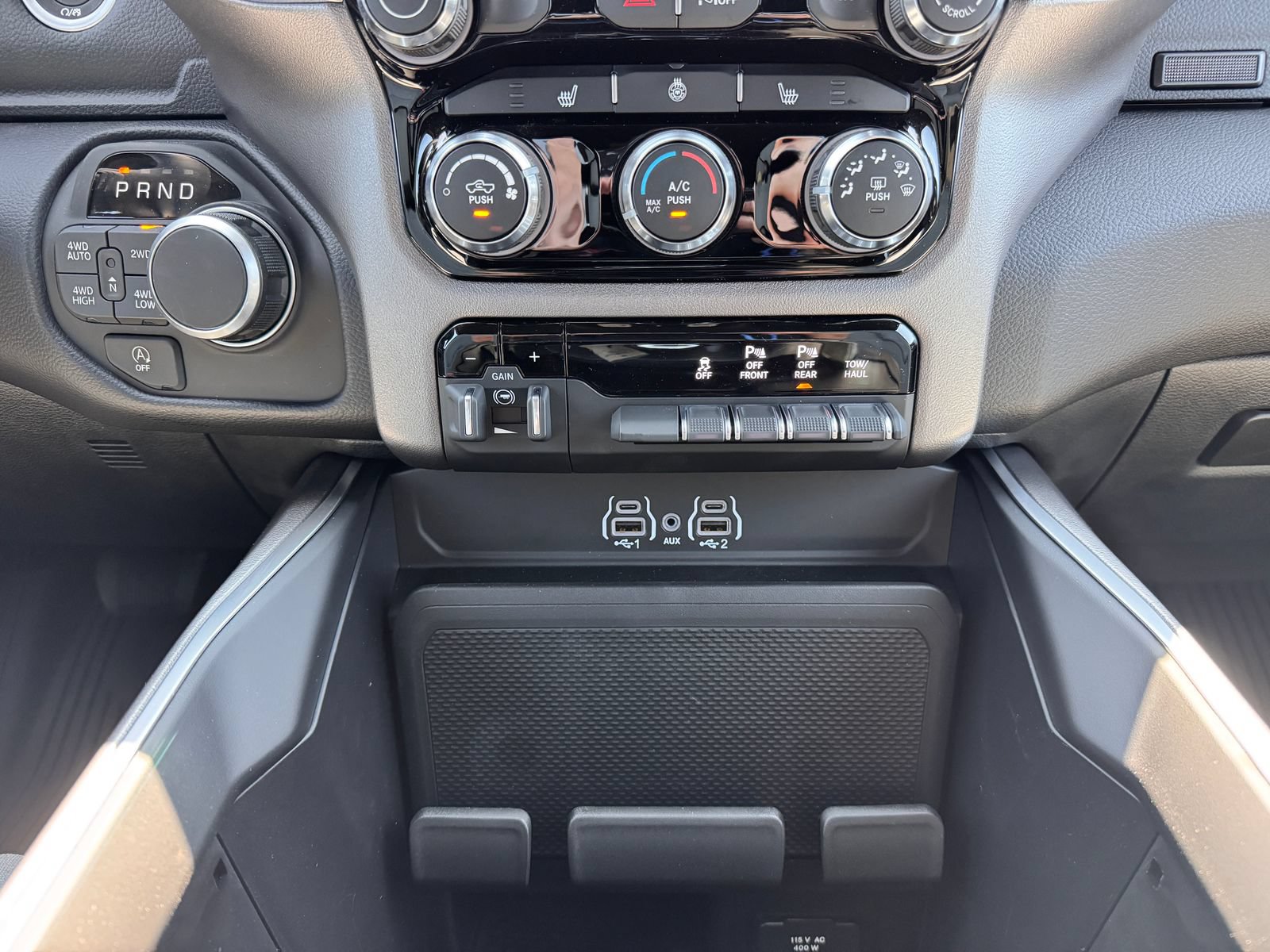 New 2026 RAM 1500 Big Horn AWD/4WD image 21
