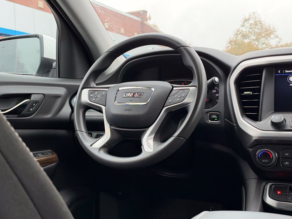 Certified 2023 GMC Acadia SLE w/ Driver Convenience Package FWD image 40