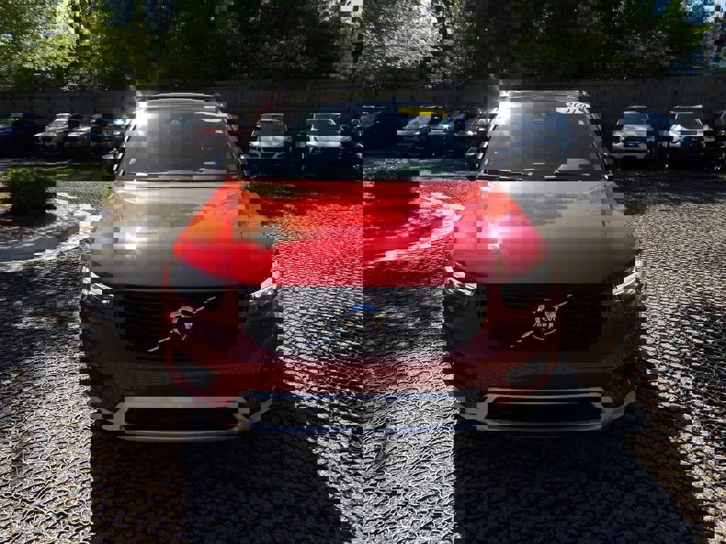 Used 2019 Volvo XC40 T5 R-Design AWD/4WD image 2