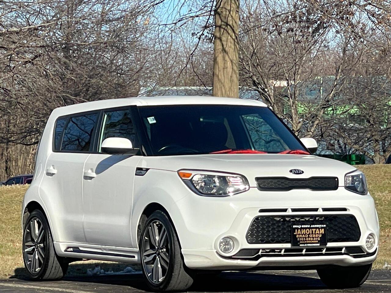 Used 2016 Kia Soul + w/ Soulful Package FWD image 4