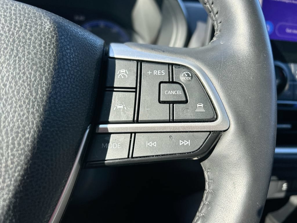 Used 2024 Toyota Grand Highlander FWD image 31