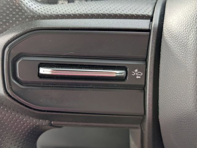 Used 2023 Chevrolet Colorado W/T image 14