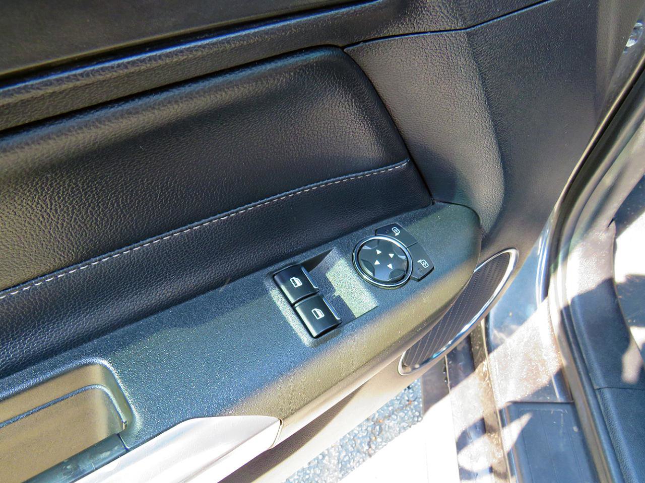 Used 2017 Ford Mustang GT Premium w/ GT Performance Package image 22