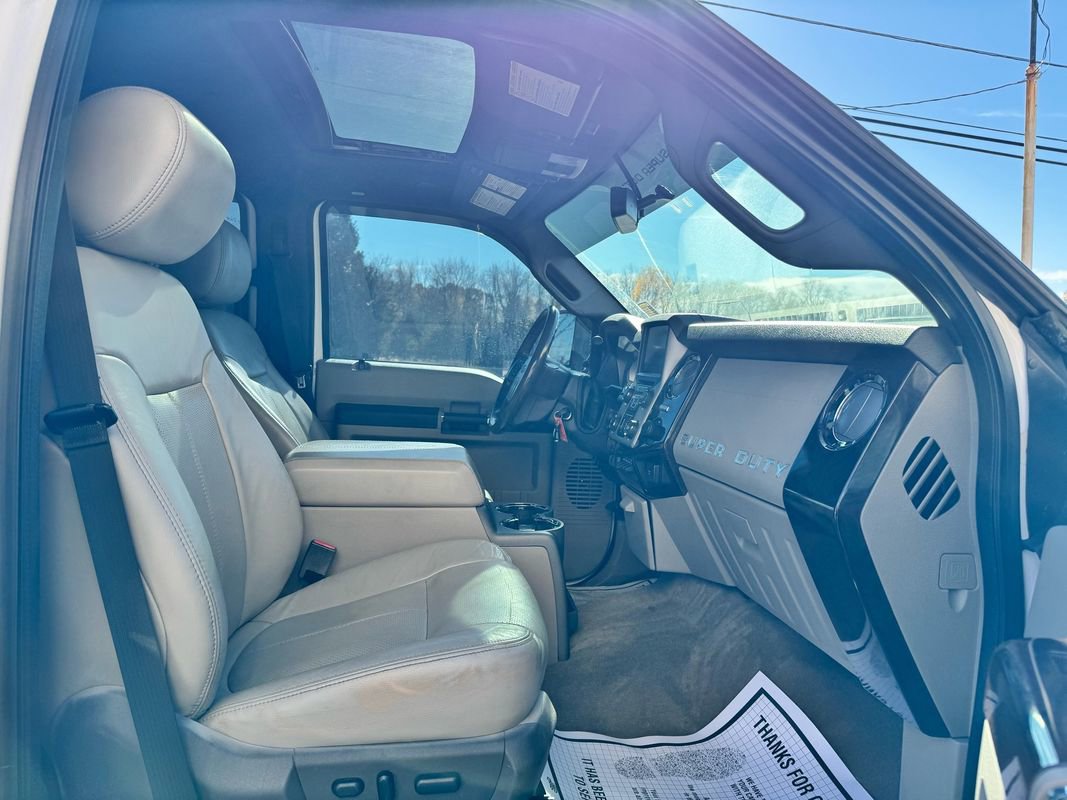 Used 2014 Ford F250 Platinum w/ FX4 Off-Road Package image 29