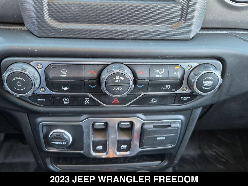 Used 2023 Jeep Wrangler Sport AWD/4WD image 23