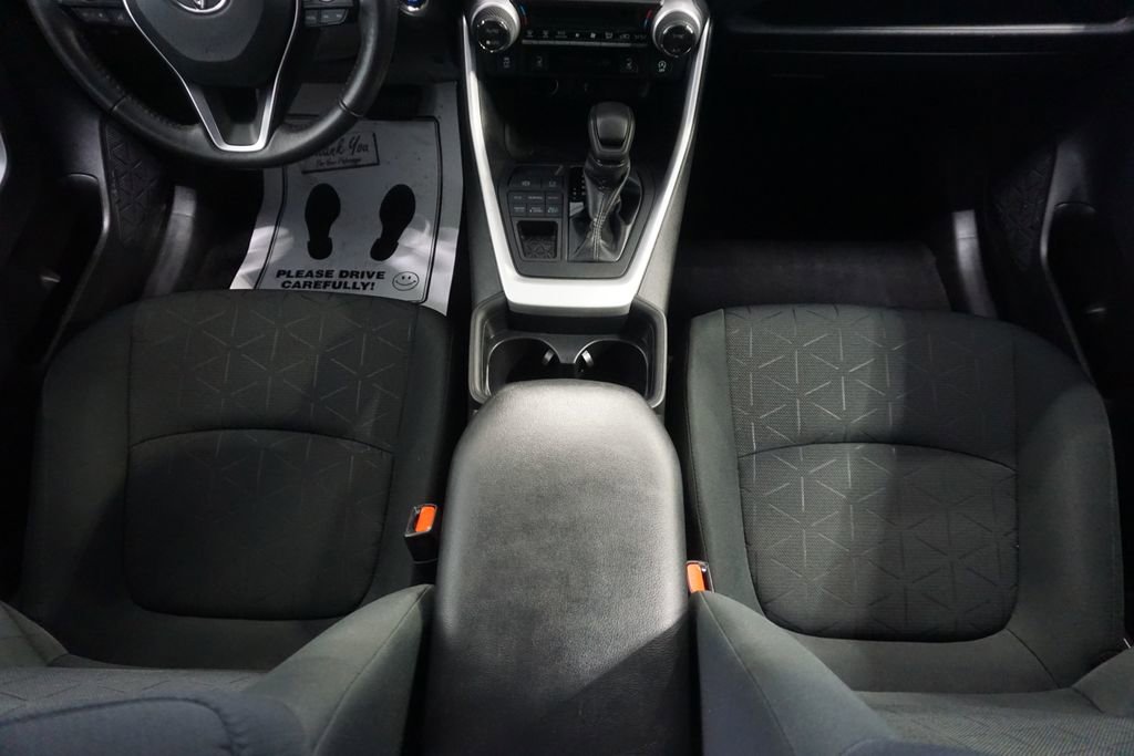 Certified 2021 Toyota RAV4 XLE w/ Convenience Package image 32
