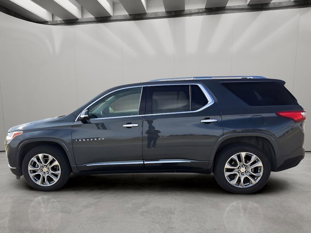 Used 2019 Chevrolet Traverse Premier w/ Driver Confidence II Package image 2