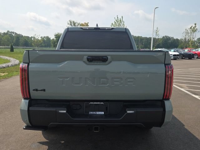 Used 2024 Toyota Tundra Limited AWD/4WD image 9