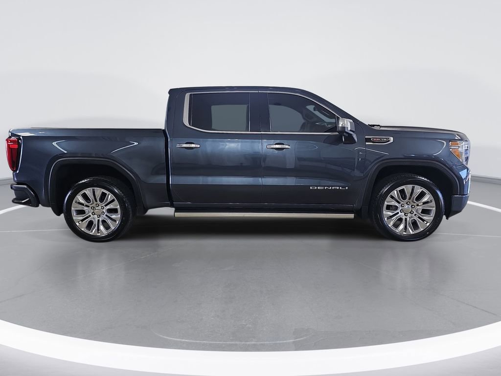 Used 2022 GMC Sierra 1500 Denali w/ Denali Reserve Package AWD/4WD image 2