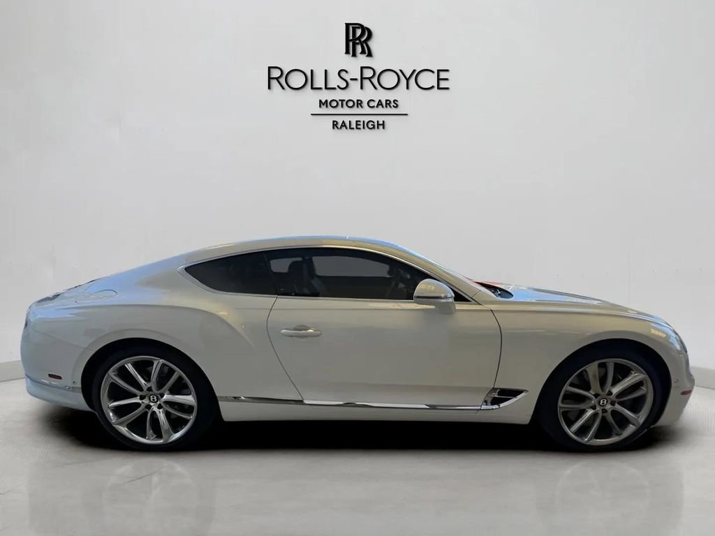 Used 2020 Bentley Continental GT image 4
