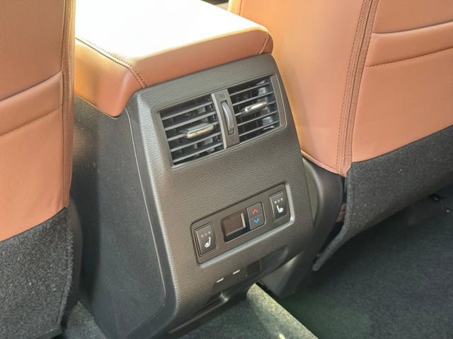 New 2026 Mitsubishi Outlander SEL image 14