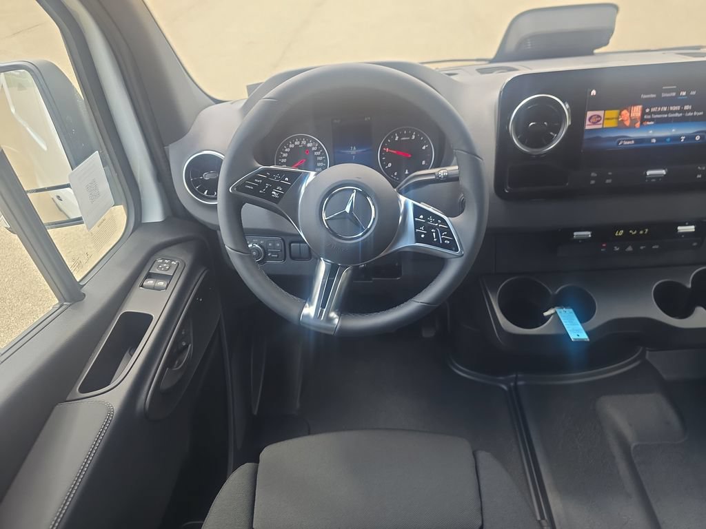 New 2026 Mercedes-Benz Sprinter 2500 image 13