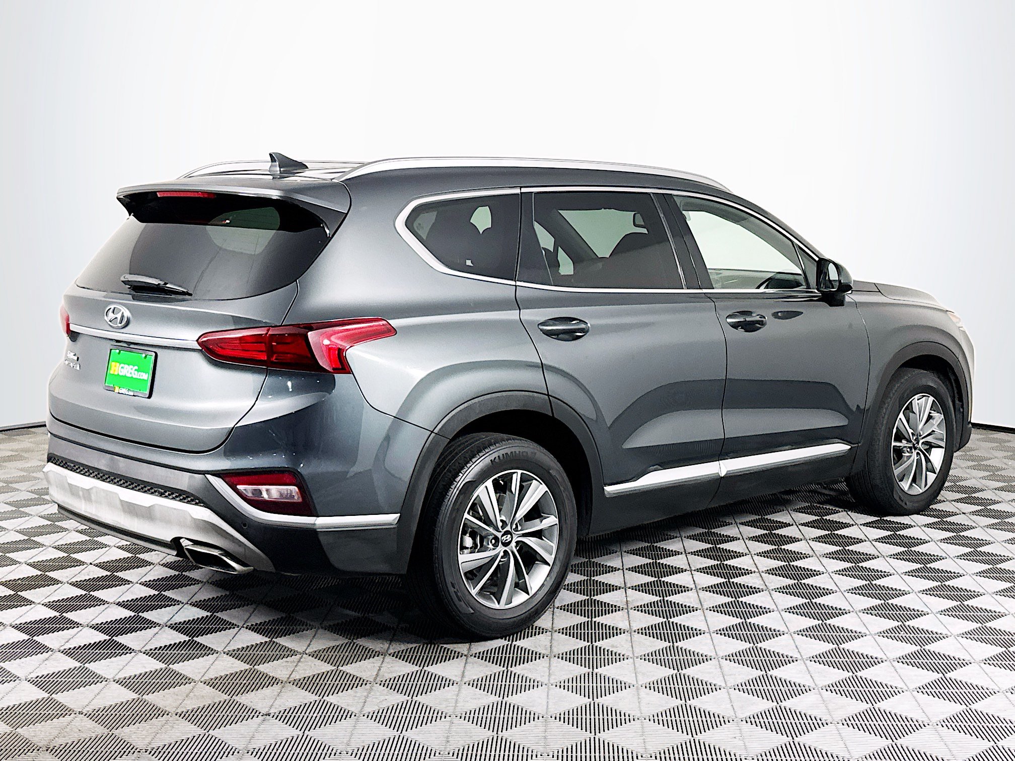 Used 2019 Hyundai Santa Fe SEL w/ Cargo Package FWD image 10