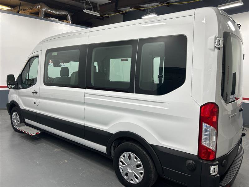 Used 2019 Ford Transit 350 XL image 4