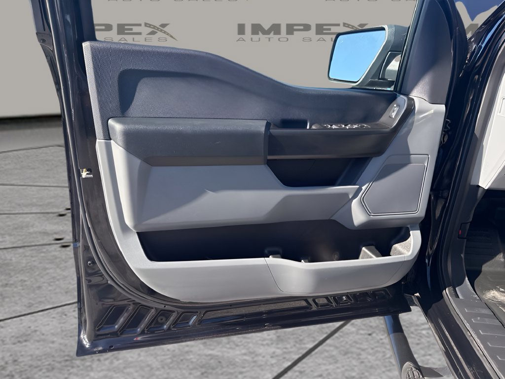 Used 2022 Ford F150 Lightning Pro AWD/4WD image 23