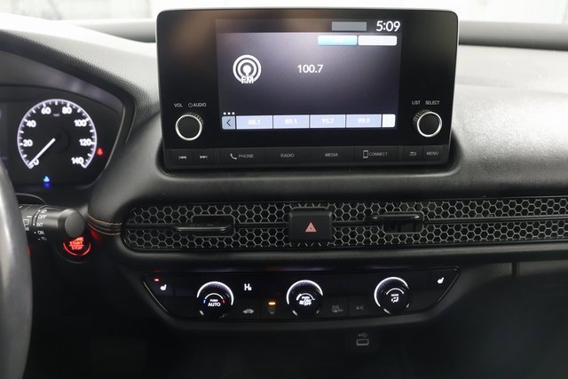 Used 2023 Honda HR-V Sport image 14