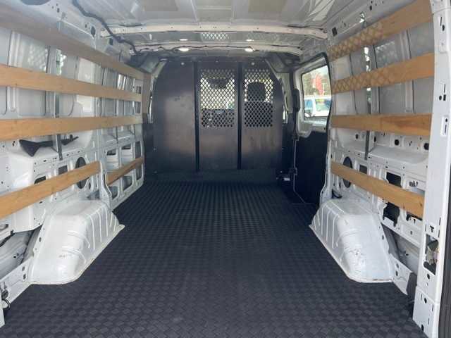 Used 2024 Ford Transit 250 Low Roof w/ Exterior Upgrade Package image 13