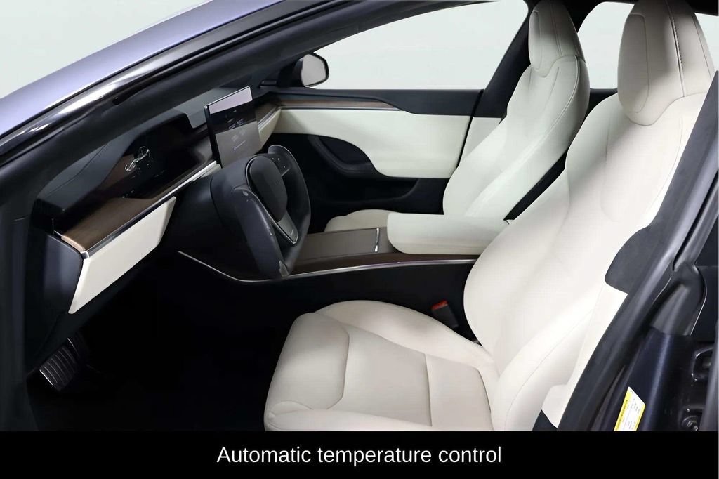 Used 2023 Tesla Model S Standard Range AWD/4WD image 38