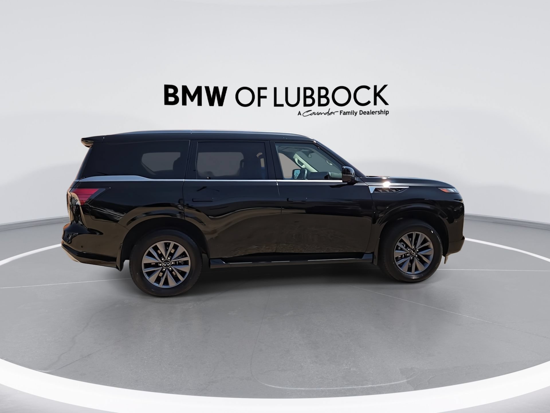 Used 2026 INFINITI QX80 Pure w/ Cargo Package RWD image 9