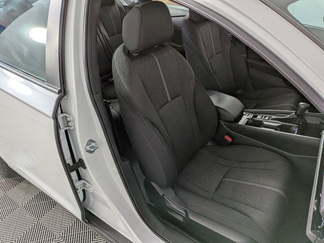 Used 2023 Honda Accord Sport image 27