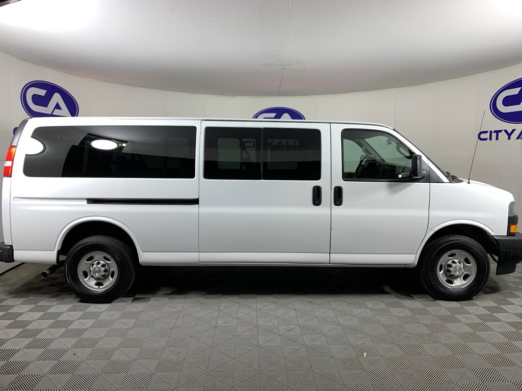 Used 2023 Chevrolet Express 3500 LS image 2