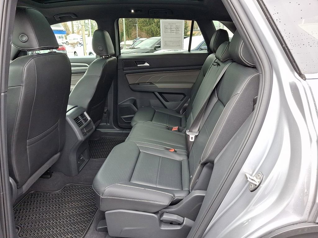 Used 2023 Volkswagen Atlas Cross Sport SEL image 10