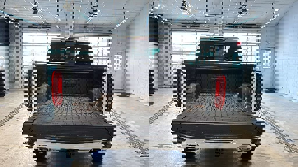 New 2026 GMC Sierra 1500 AT4 w/ AT4 Premium Package image 17